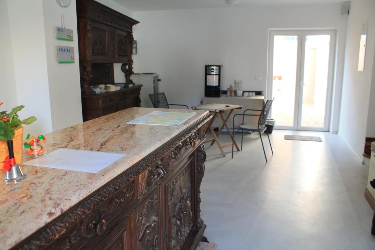 Guest House Via Flavia Κόπερ Εξωτερικό φωτογραφία